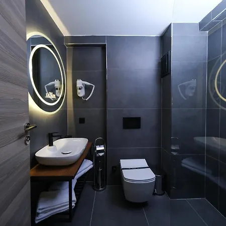 Luxon Szálloda 4*