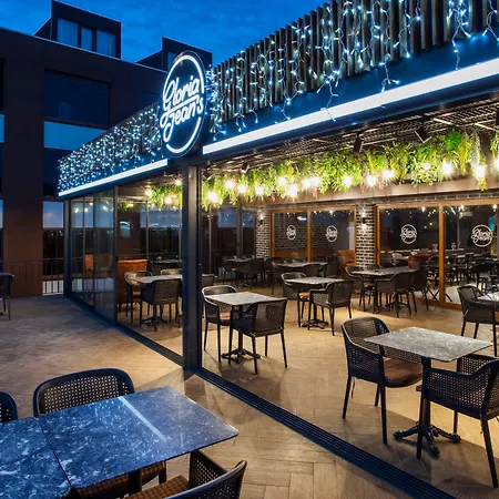 Szálloda Luxon 4*