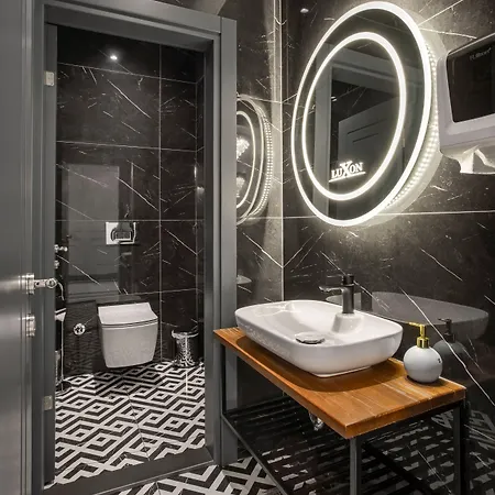 Luxon Szálloda 4*